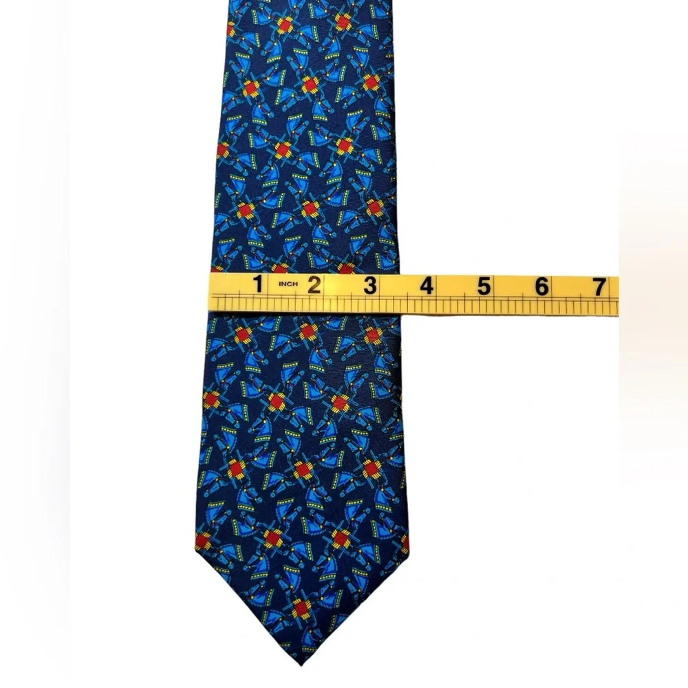 Longchamp Vintage Italian Silk Horse Head Tie in Blue Design - Picture 6 of 7